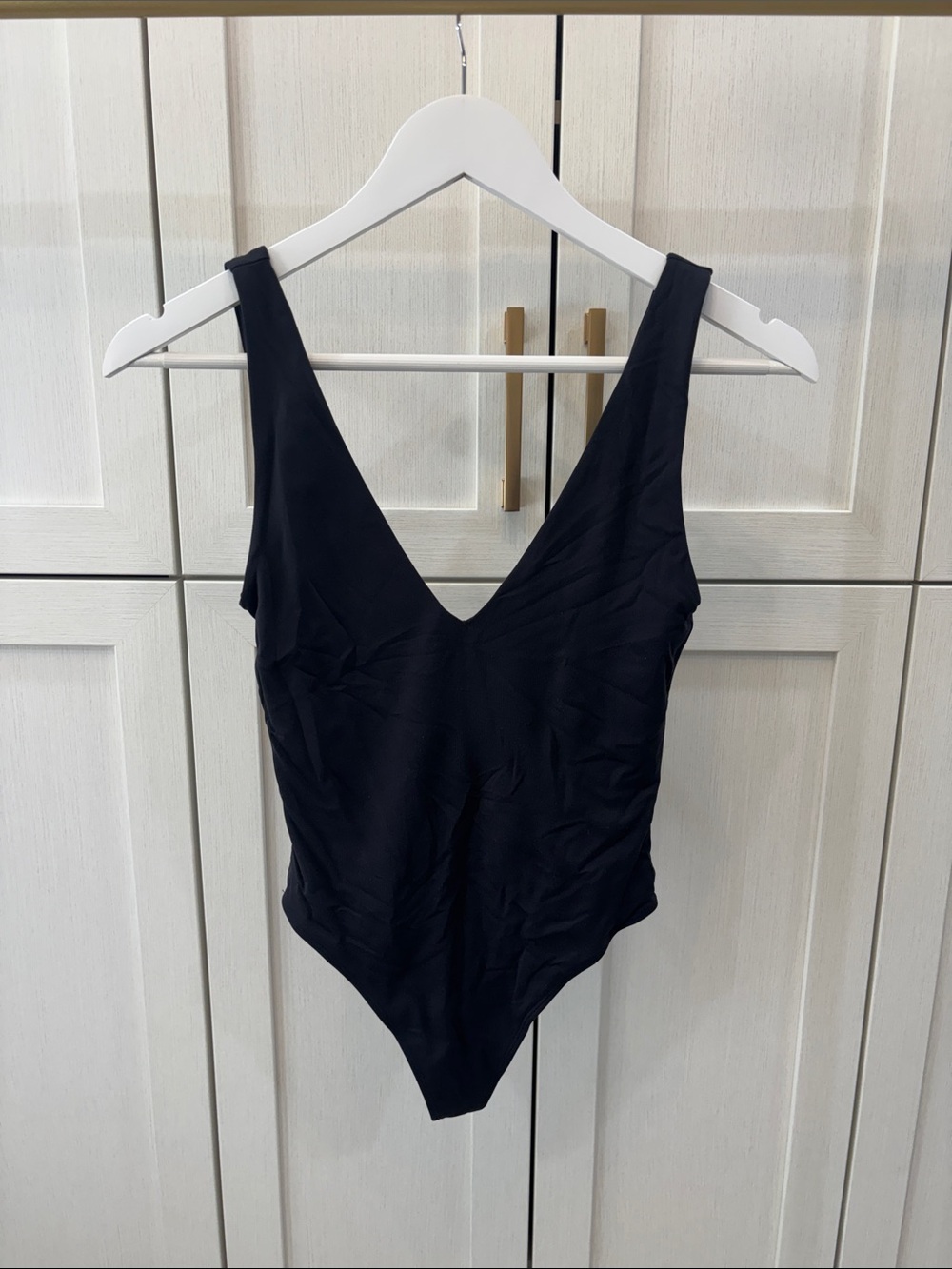 Aritzia V Neck Contour Bodysuit